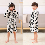 Cartoon Children's Robe Flannel Baby Bathrobe Long Sleeve Hooded Kids Bath Robe Lovely Animal Child Boy Girls Robes Kids Clothes